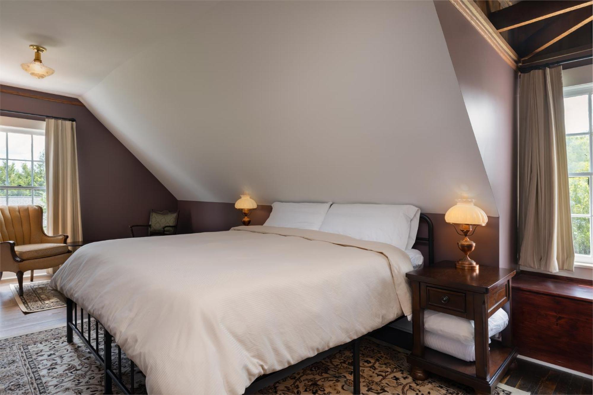 The Nuwray Hotel & Carriage House Burnsville 外观 照片
