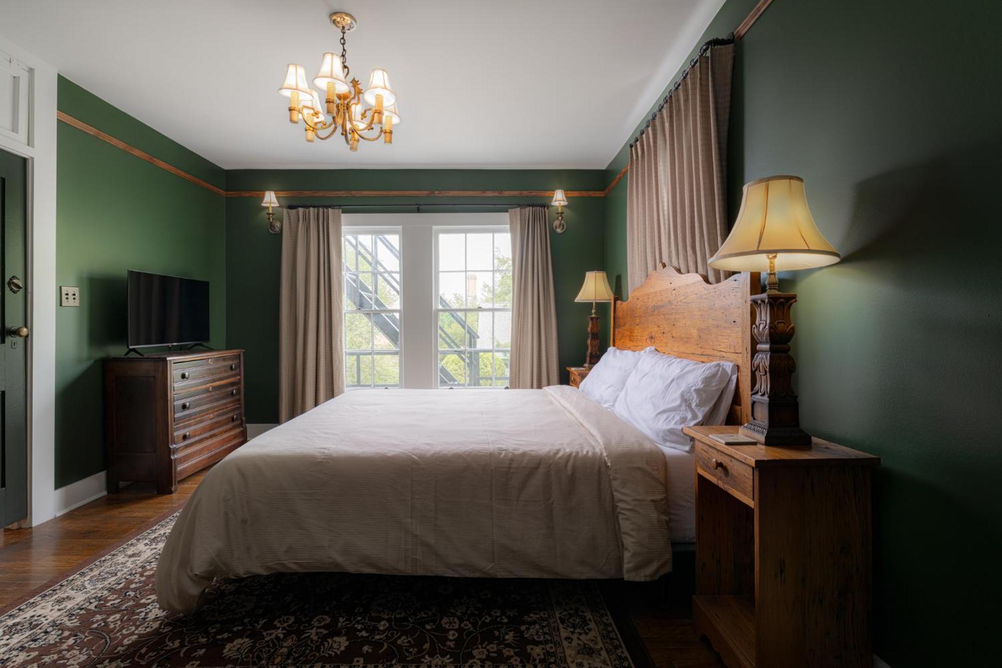The Nuwray Hotel & Carriage House Burnsville 外观 照片
